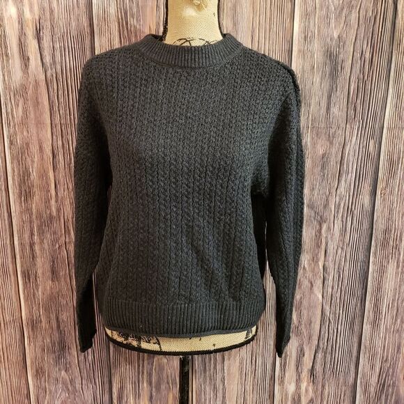 Universal Thread Sweater  - Picture 8 of 11